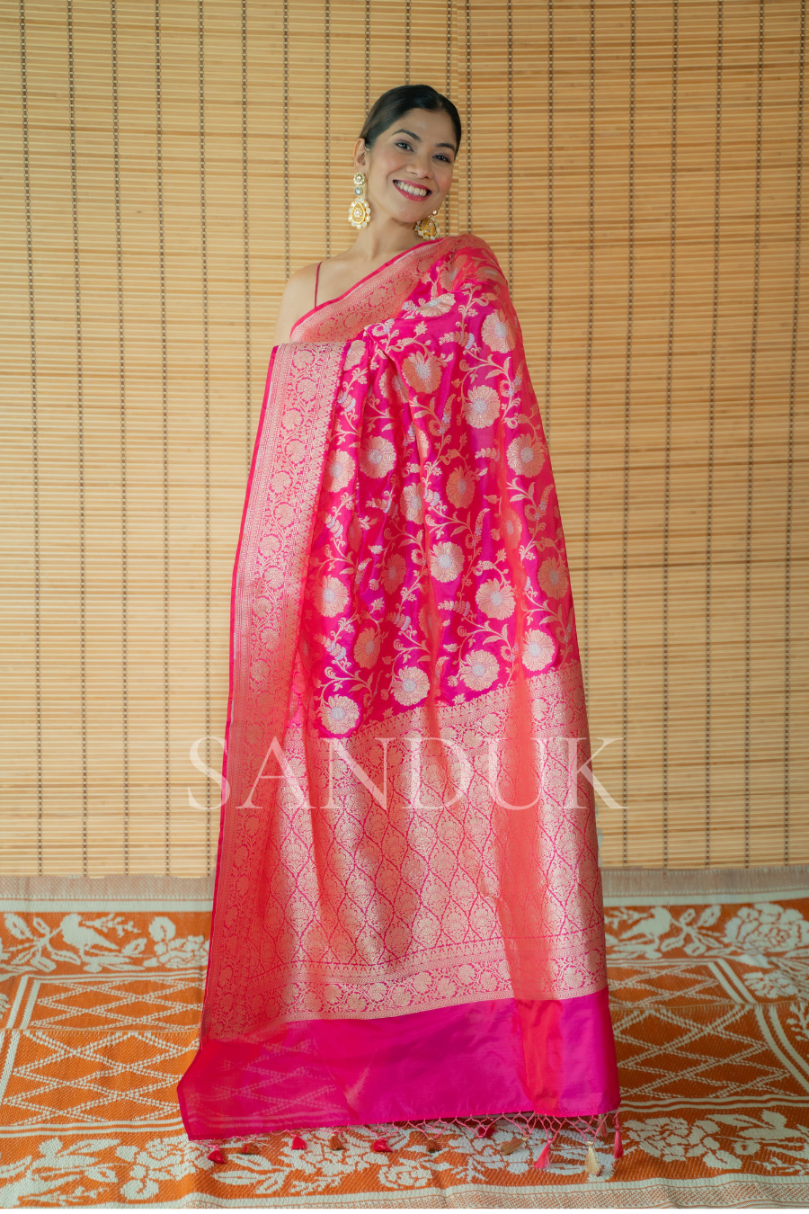 Gulnaaz (Saree)