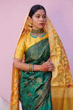 Bawree (Saree)