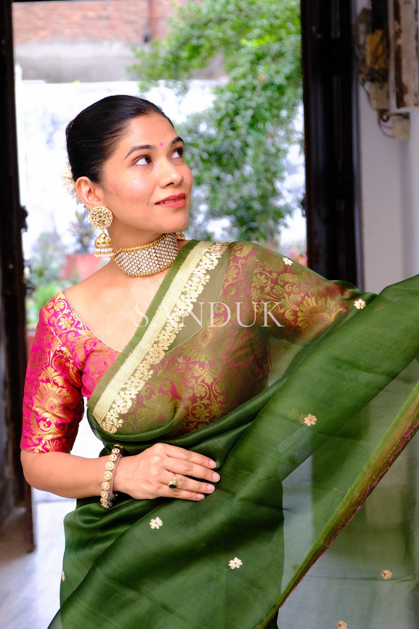 Ira (Saree)
