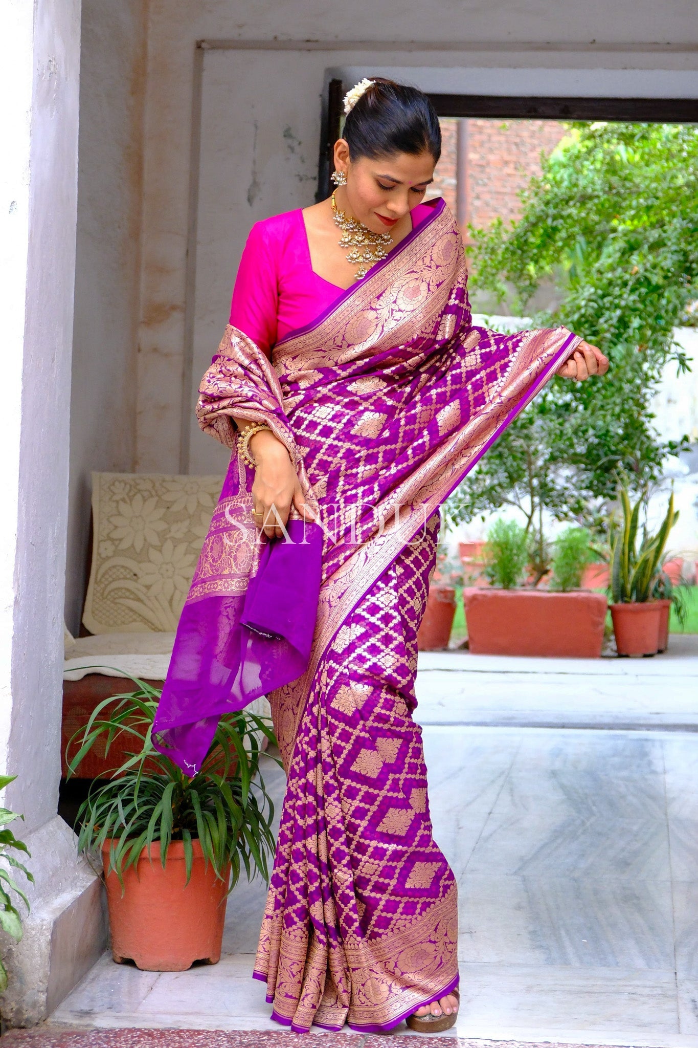 Sharvi (Saree)